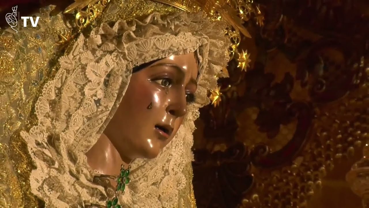 Apertura de la Basílica con los Titulares en los pasos - Hermandad de la Macarena