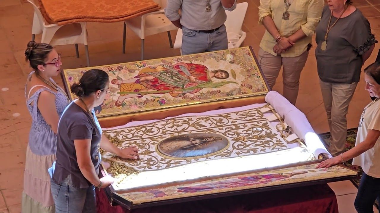 Recogida del Simpecado del Rocío de Córdoba tras la romería de 2025