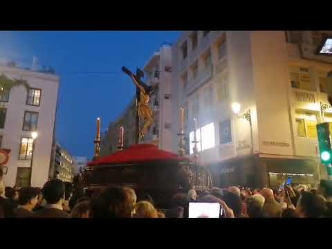 El Cristo de la Buena Muerte en la plaza de la Magdalena 🎥 Alejandro Sigüenza