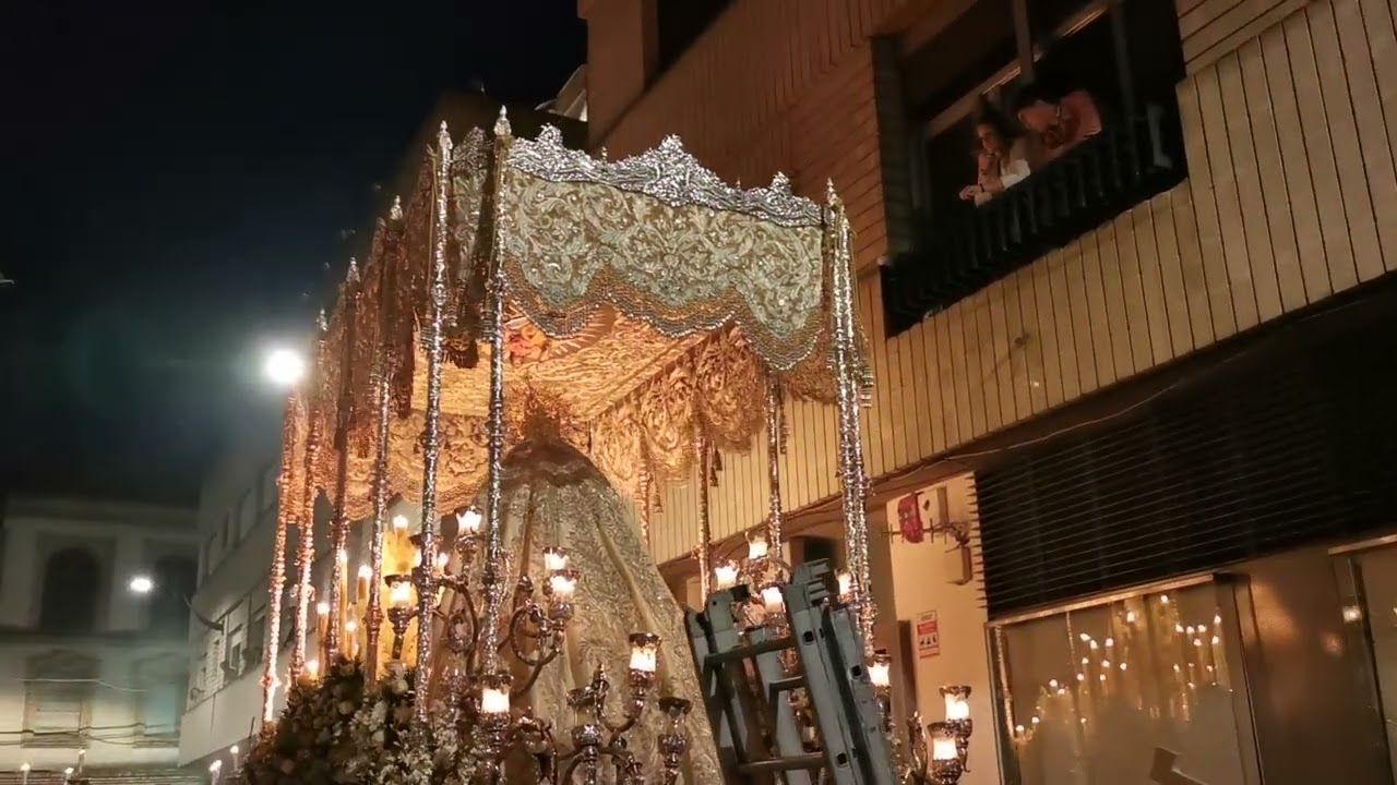 Paz y Esperanza, Miércoles Santo 2023. Calle del Taurino. "Coronación en el Rocío"