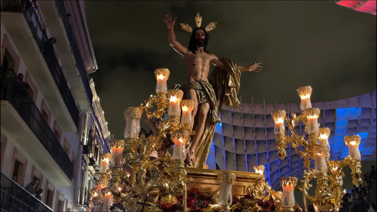 ¡Histórico! Señor de la Resurrección “Pasan los Campanilleros” BM Las Cigarreras Sevilla