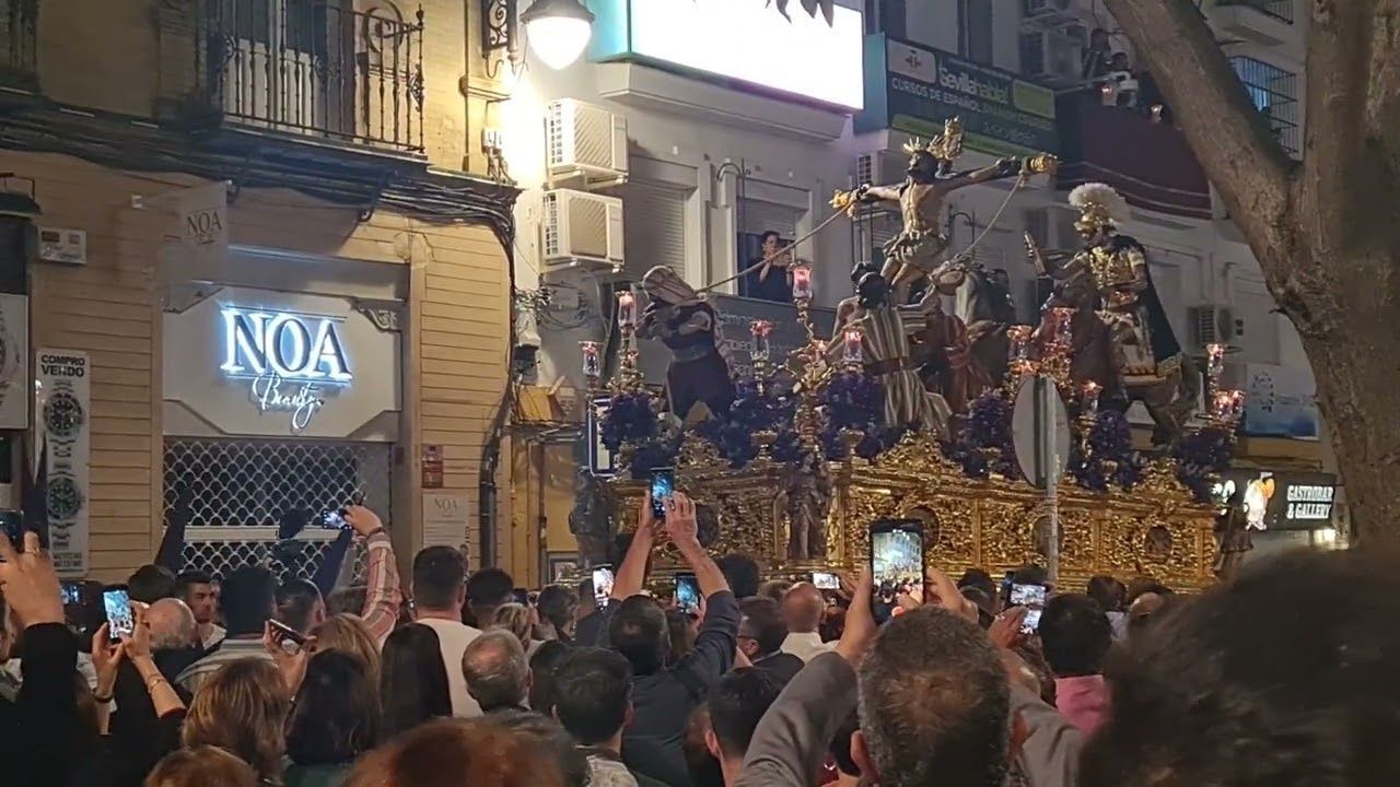 JUEVES SANTO EN SEVILLA 2022. La Exaltación (Los Caballos)