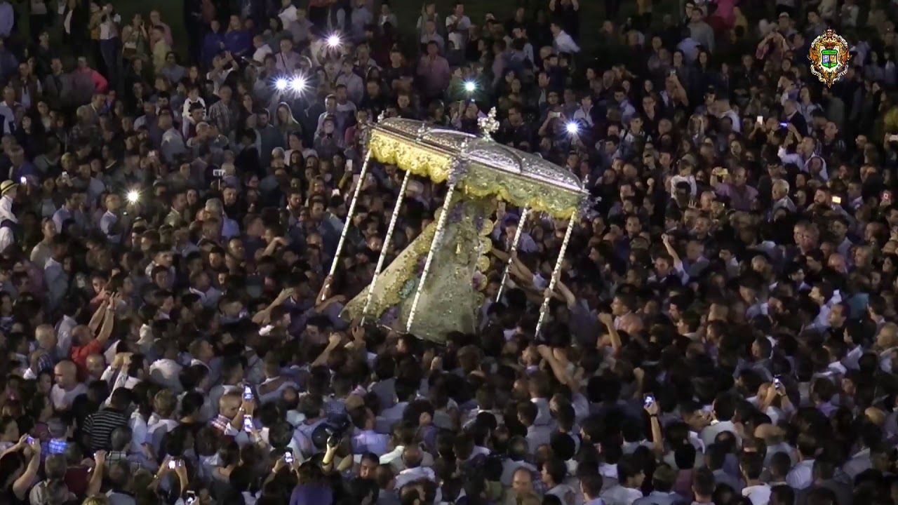 Salida extraordinaria de la Virgen del Rocío por el Centenario de la Coronación Canónica
