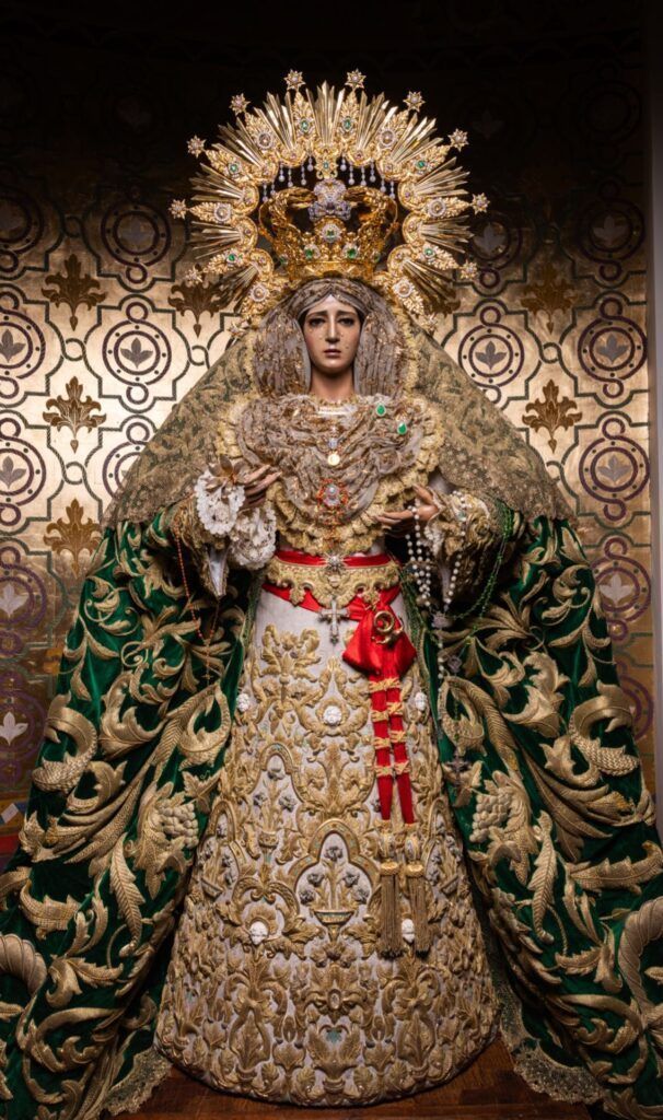 Virgen de la Esperanza de Málaga. Foto - Luis Manuel Gómez Pozo