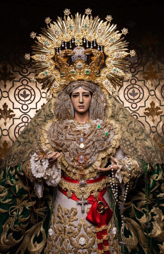 Virgen de la Esperanza de Málaga. Foto - Luis Manuel Gómez Pozo
